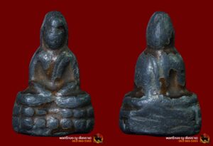 พระพุทธหลวงพ่อดำ ฝังเขี้ยวหมาป่า เนื้อตะกั่วพิมพ์พระพุทธปางสมาธิ (ฝังเขี้ยวหมาป่า) วัดกุฎิ จังหวัดปราจีนบุรี