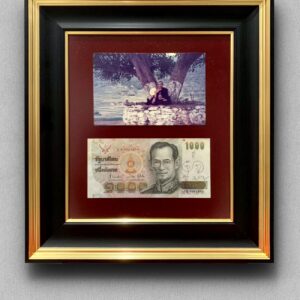 ภาพถ่ายพระครูบาบุญชุ่ม พร้อมแบงค์ขวัญถุง แบบ1000บาท