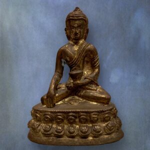 พระบูชาพระศากยมุนีพุทธเจ้าแห่งเนปาล-ธิเบต หน้าตัก 2 นิ้ว ฐาน 2.7 นิ้ว เนื้อสัตตะโลหะ พระครูบาบุญชุ่มนำเข้าและทำพิธีจากธิเบต