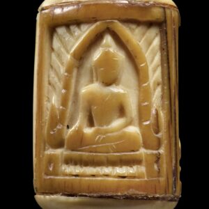 งาแกะสามหน้า แม่นางกวัก–พระพุทธ หลวงพ่อกัน วัดเขาแก้ว จารเต็ม หายากมาก