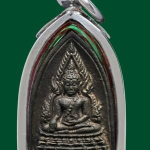 เหรียญหล่อโบราณ พระพุทธชินราช เนื้อนวะโลหะ หลวงปู่วิเวียร บุญญกสโล วัดดวงแข กรุงเทพฯ ปี ๒๕๓๓