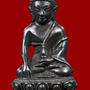 พระกริ่งฤกษ์นเรศวร พ.ศ. 2522 วัดมหาพฤฒาราม กรุงเทพมหานคร จัดสร้างเพียง 400 องค์ | เนื้อชนวนมวลสารเข้มขลัง | ถอดแบบมหาฤกษ์ชนะสงครามของสมเด็จพระนเรศวรมหาราช บริบูรณ์ด้วย ทรัพย์ อาหาร บริวาร และอำนาจบารมี – ทำการสิ่งใดก็ประสบความสำเร็จ