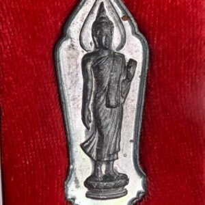 เหรียญพระพุทธ ๒๕ พุทธศตวรรษ เนื้อชินตะกั่ว พิมพ์พระศกจุด ปี พ.ศ. ๒๕๐๐ | ๑๐๘ พระเกจิอาจารย์ชั้นครูทั่วประเทศนั่งปรกอธิษฐานจิต
